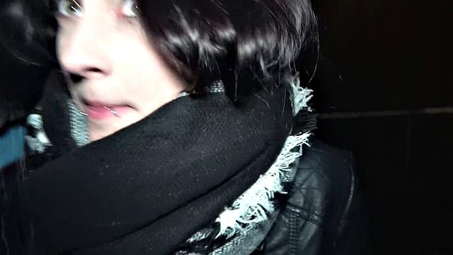 Czech car fun after public blowjob