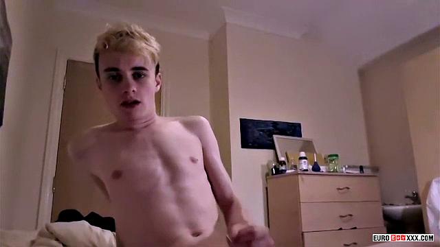Spurting Brit Twink Loads - Harry Alexander