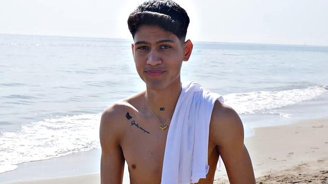 Coastal Cruising Twink Gets Fucked