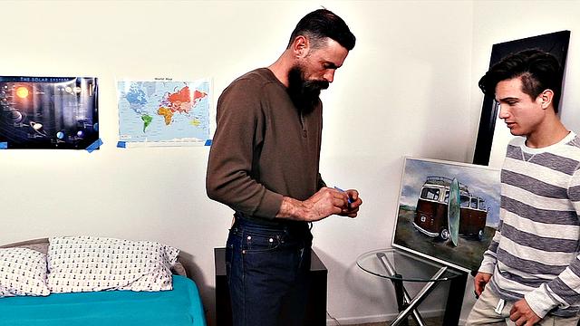 Daddy Will Show You Chapter 1:You're a Virgin, Right?