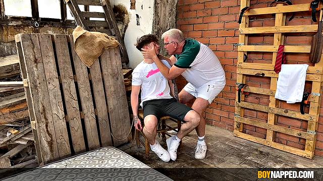 Teaching The Straight Boy - Part 1 - Harry Mason &amp;amp; Sebastian Kane