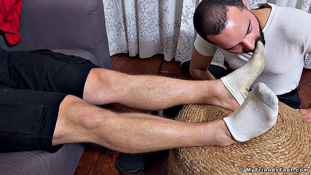 Clay's Tired Feet Get Serviced - Clay