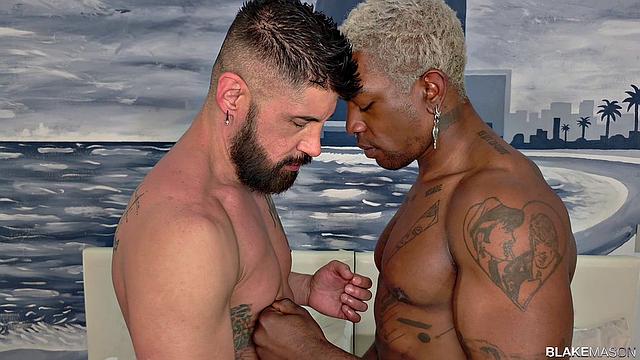Jonzu and Justin Jett Take Raw Meat in His Hot Hole