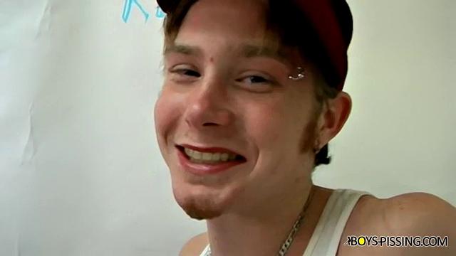 3 straight boys - PISS GAMES! - Bill Da Kidd, Axel and T-Bag