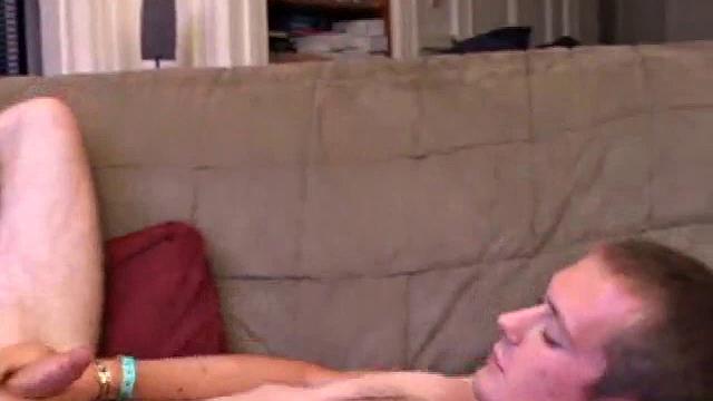 Self-Sucking Tommy Jerking Off