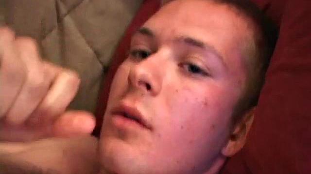 Self-Sucking Tommy Jerking Off