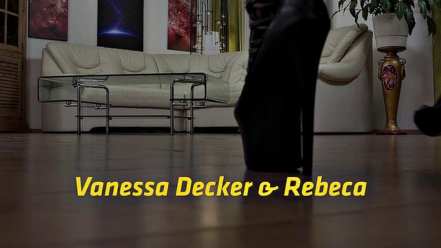 VIPissy - Rebeca and Vanessa