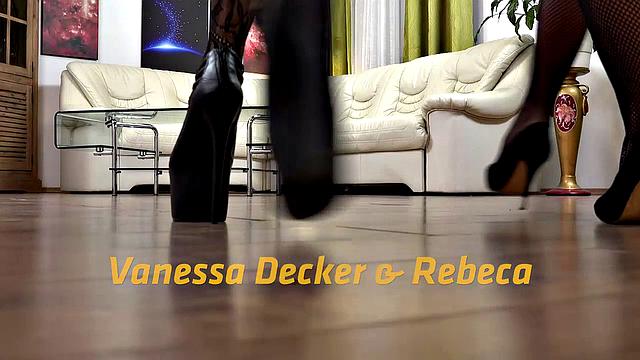 VIPissy - Rebeca and Vanessa