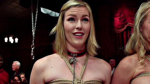 Curvy milf anally toyed and fucked in kinky threesome