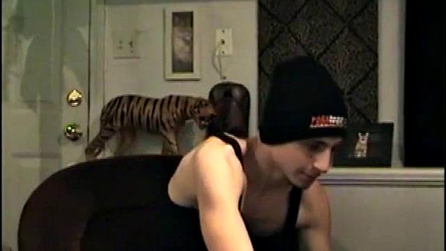 Straight Cory Gets Quick Blowjob