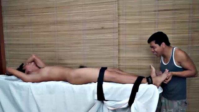 Simon's Ticklish Toes