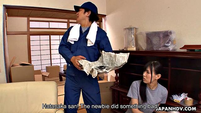 ами кикукава не может устоять перед новым любовником