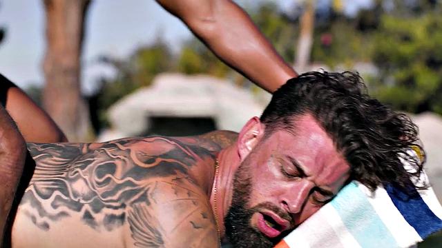 Unsaddled jocks having outdoor threeway after asslick