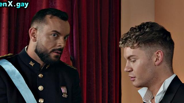 Manly soldier barebacking twink's anal hole after dinner