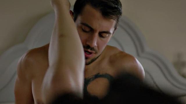 Realtor tgirl sucking buyer before bareback sex