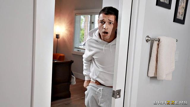 Super-Hot Neighbor & Big Natural MILF Drain New Stepson