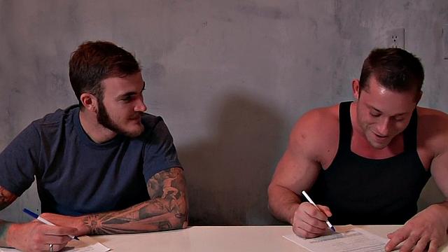 Gay dude penetrates hunk in ass in doggystyle