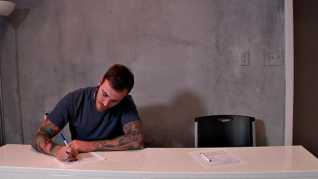 Gay dude penetrates hunk in ass in doggystyle