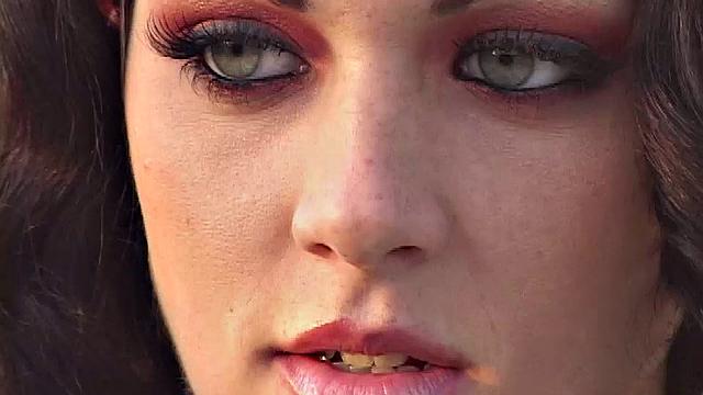 наташа дрессирует пса на мокрую письку и толстый член, кэлли не устоит