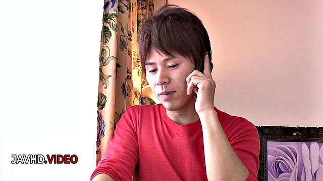 Cute Japanese Doll Delivers Steamy Blowjob Before Sex Action!