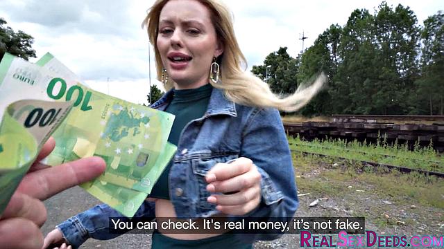 Naturaltitted babe fucked in doggy