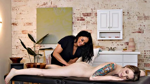 ALL GIRL MASSAGE - HOTTEST LESBIAN MASSAGE COMPILATION! 69, THREESOME, FACESITTING, AND MORE!