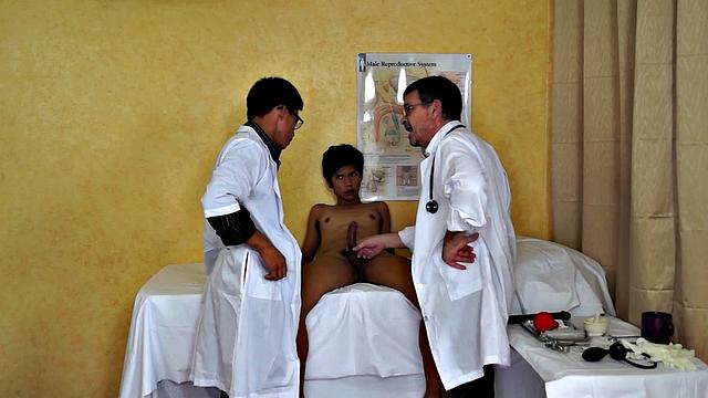 Asian anal gaping sucked by doctor while checking him