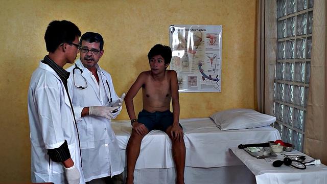 Asian anal gaping sucked by doctor while checking him