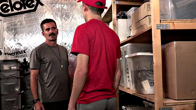 Daddy barebacked by slim twink in stockroom after BJ