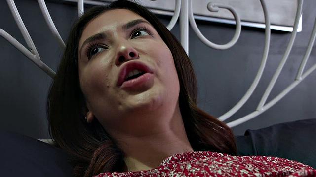 Gapped MILF fucked by 19yo slutty dyke with strapon