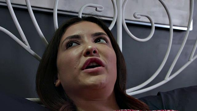 Gapped MILF fucked by 19yo slutty dyke with strapon