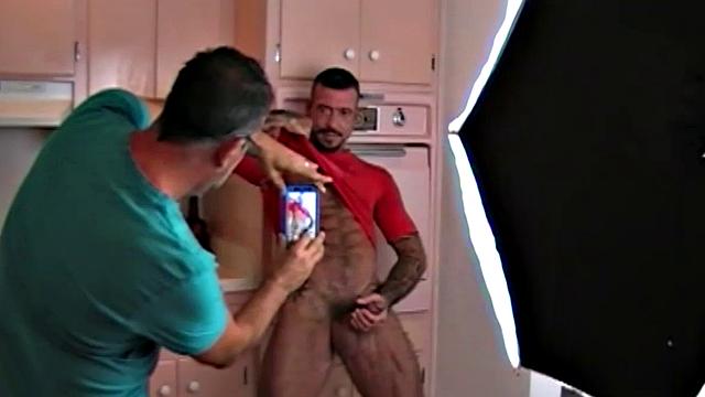 Look behind the scenes, with Victor Cody, on the set of Barebackmedaddy.com. You get to see it all, uncut.