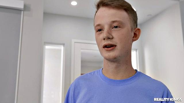 Hot Roommate Fucks Older Guys