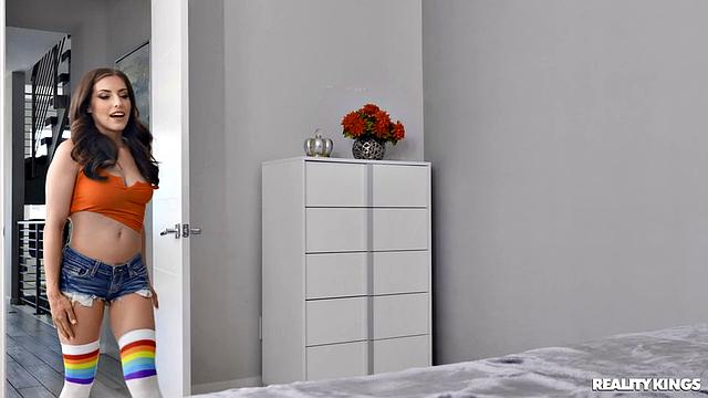 Hot Roommate Fucks Older Guys