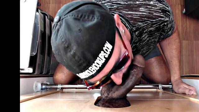 IR gloryhole daddy sucks dick before bareback fucked