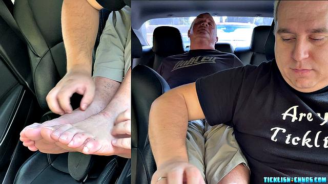 Snyft: GottaluvBB Tickled - Fun with GottaluvBB & Matt