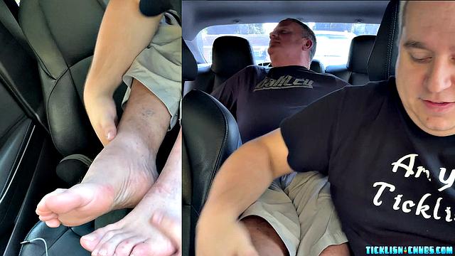 Snyft: GottaluvBB Tickled - Fun with GottaluvBB & Matt