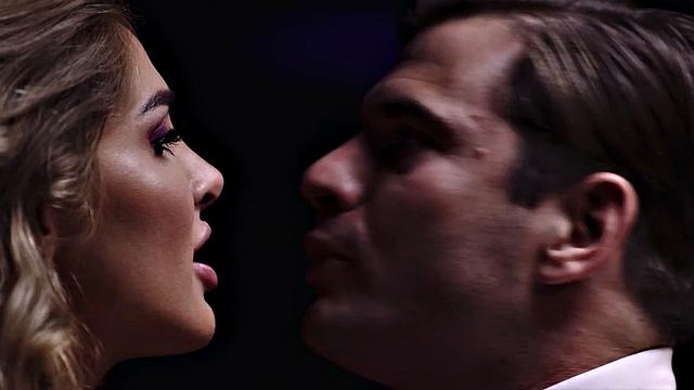 Blonde Babe Seduces, Gets Fucked, Squirts N Shake