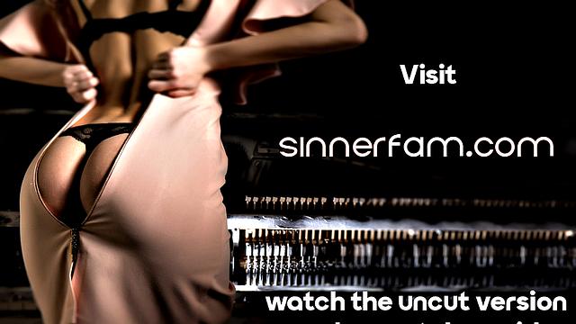 Big stepsis pussybanged in doggystyle