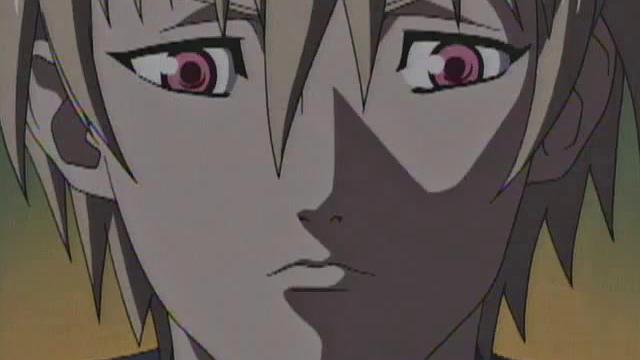 Худенькая школьница принимает двойное проникновение в групповухе с замаскированной госпожой