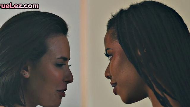 Stunning Ebony Lesbian Straponned