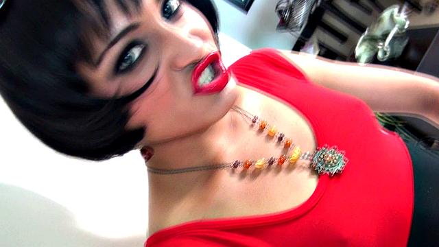 Keira Verga with short hair and a pump