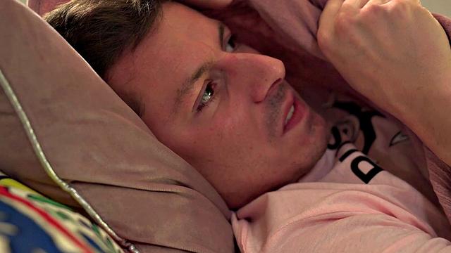 Russian and Italian babes reveal their kinky side in steamy threesome action