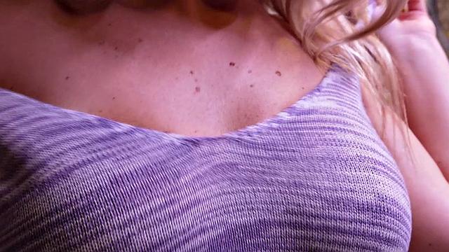 Blonde Bunny Madison gives fan a cock rating before fucking him