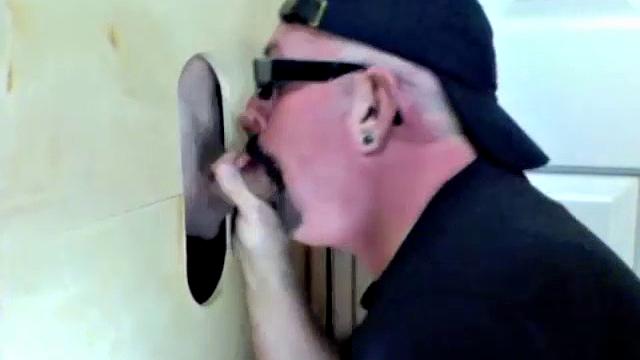 Gloryhole Suck Off With A Curious Married Guy