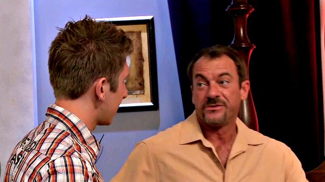 Busty MILF Janet Mason Satisfies Men