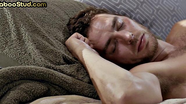 Taboo bottom barebacked by stepbrother in bed