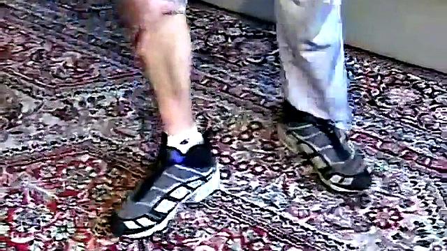 Javor gets wild in an intense gay hookup