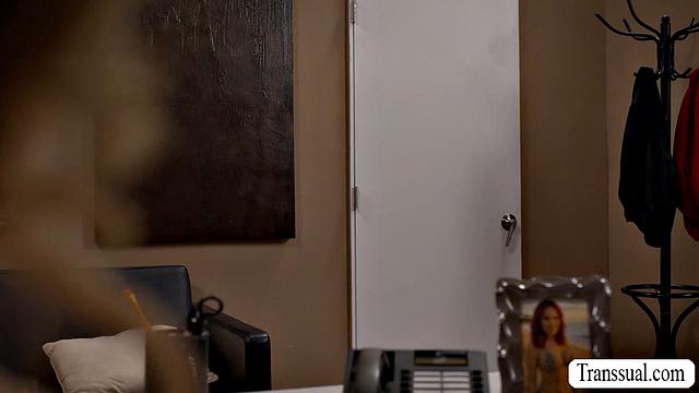 My Asian secretary wants me to fuck her