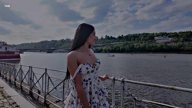 Ara Mix: Hot In The City